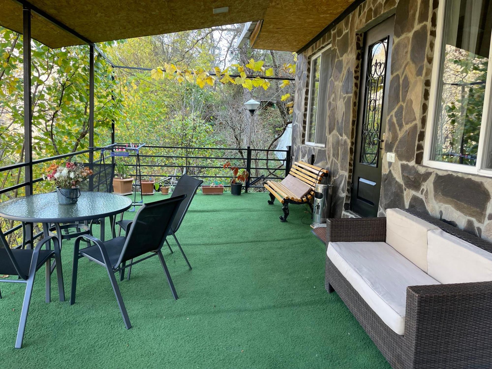 Borjomi Veranda Extérieur photo